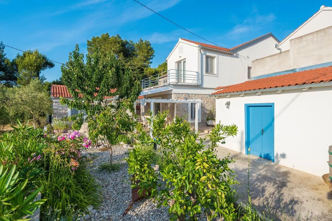 Villa Rosa Pasman Croatia